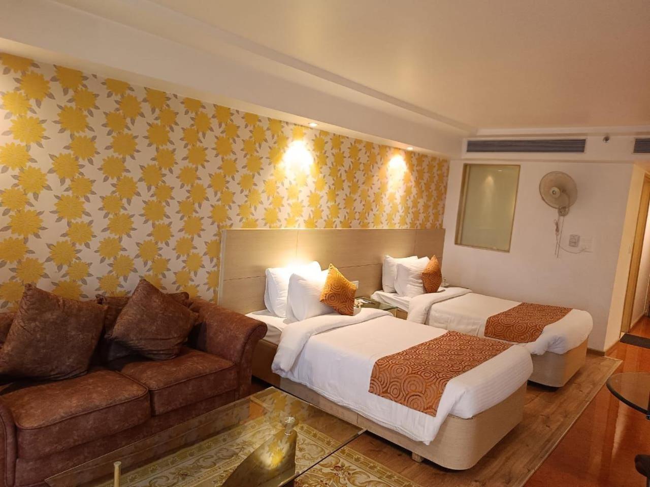 Hotel Amer Green'S Bhopal Buitenkant foto